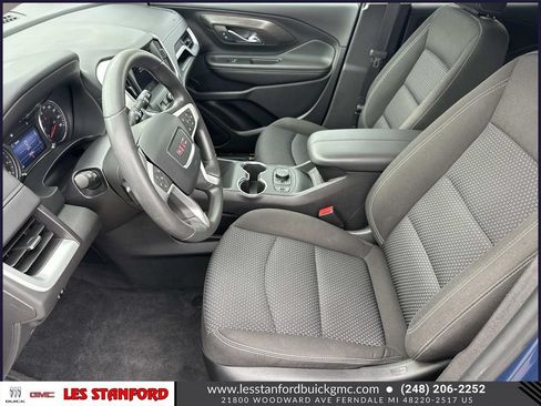Used 2024 GMC Terrain SLE w/ Driver Convenience Package FWD image 20