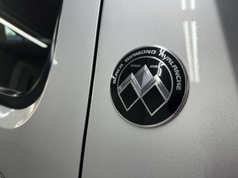 Used 2013 Chevrolet Avalanche LTZ image 28