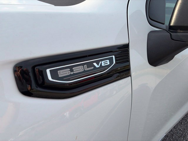 Used 2024 GMC Sierra 1500 Elevation w/ X31 Off-Road Package AWD/4WD image 4