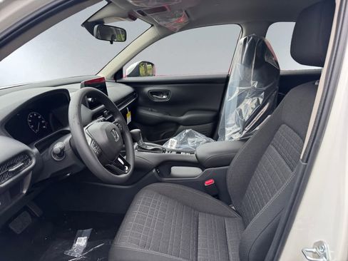 New 2026 Honda HR-V LX image 6