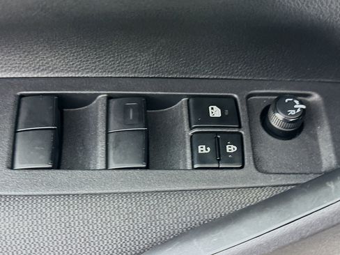 Used 2024 Toyota Corolla LE FWD image 15