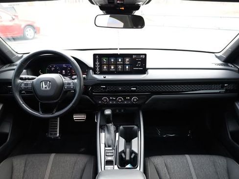 Used 2023 Honda Accord Sport image 12