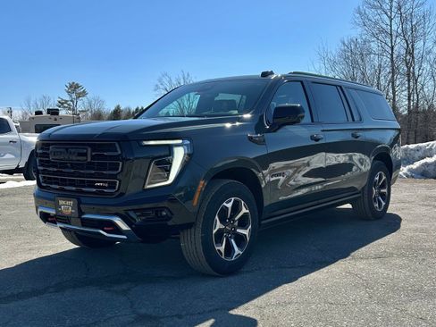 New 2026 GMC Yukon XL AT4 Ultimate AWD/4WD image 7