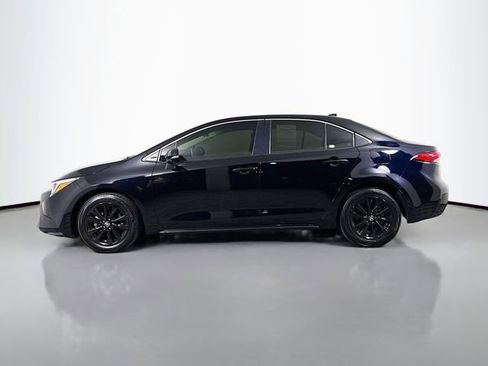 Used 2024 Toyota Corolla XLE FWD image 4