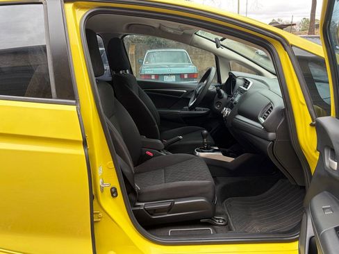 Used 2015 Honda Fit LX image 33