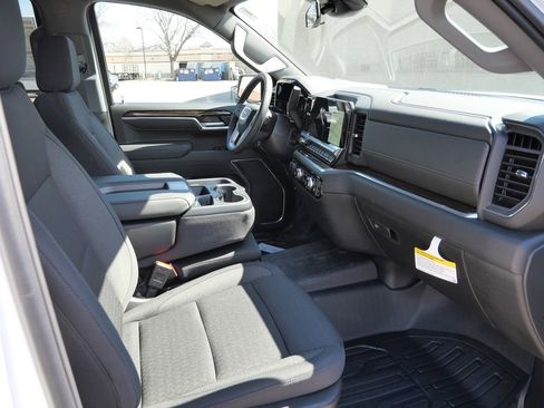 New 2026 GMC Sierra 1500 SLE AWD/4WD image 23