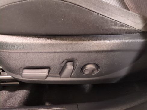 Certified 2023 Kia Soul S image 17