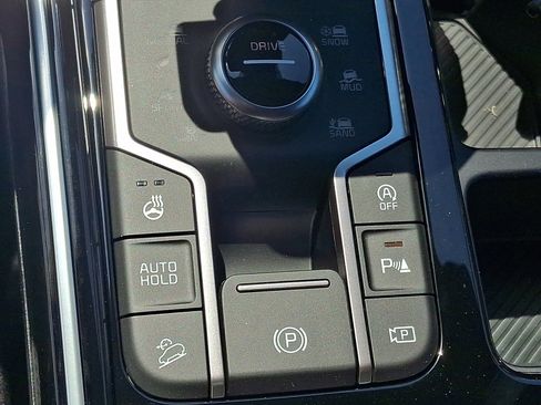 New 2026 Kia Sorento SX Prestige AWD/4WD image 16