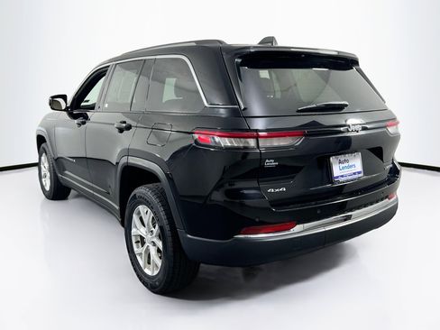 Used 2023 Jeep Grand Cherokee Limited image 7