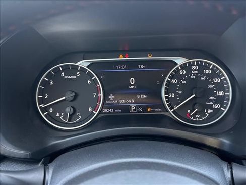 Used 2025 Nissan Sentra SR FWD image 20