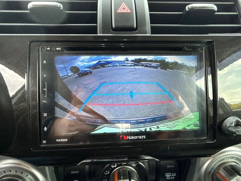 Used 2018 Toyota 4Runner SR5 AWD/4WD image 22