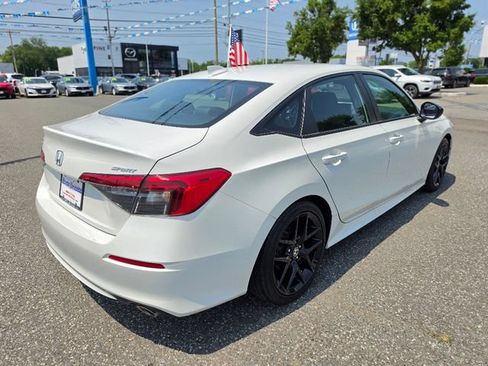 Certified 2024 Honda Civic Sport image 5