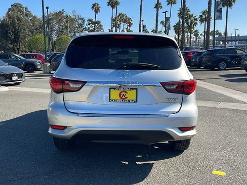 Used 2020 INFINITI QX60 Luxe w/ Essential Package image 9