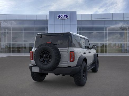 New 2026 Ford Bronco Outer Banks w/ Sasquatch Package AWD/4WD image 8