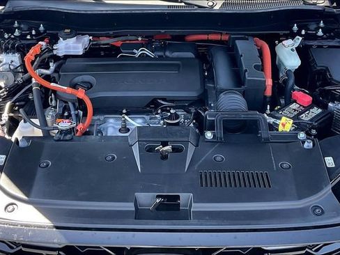 Used 2025 Honda CR-V Sport-L image 9
