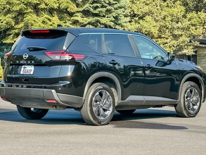 Used 2025 Nissan Rogue SV