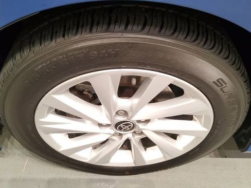 Used 2023 Toyota Camry LE FWD image 32