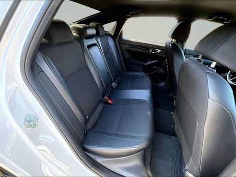 Used 2025 Honda Civic Sport image 24