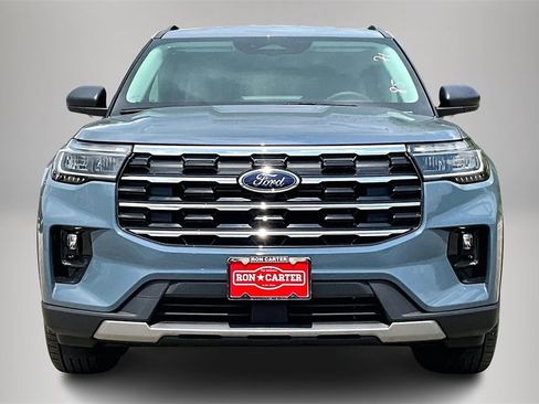 New 2025 Ford Explorer Active w/ Active Comfort Package image 12