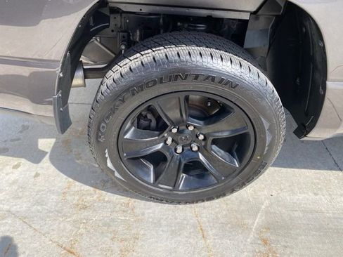 Used 2023 RAM 1500 Big Horn image 14