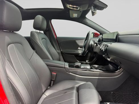 Used 2019 Mercedes-Benz A 220 image 35