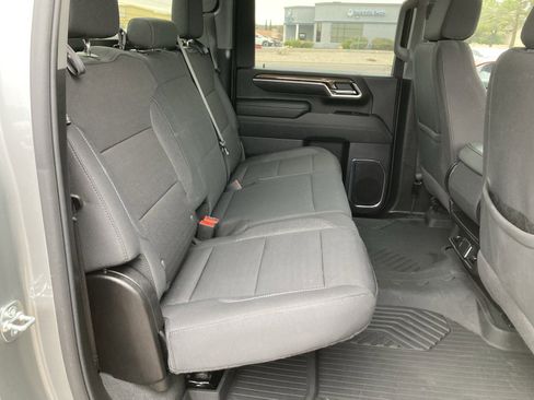 Certified 2025 Chevrolet Silverado 2500 LT image 39