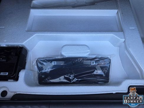 Used 2024 Toyota Prius Prime FWD image 20