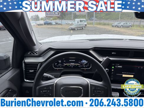 Used 2024 GMC Sierra 2500 Denali w/ Denali Reserve Package AWD/4WD image 13