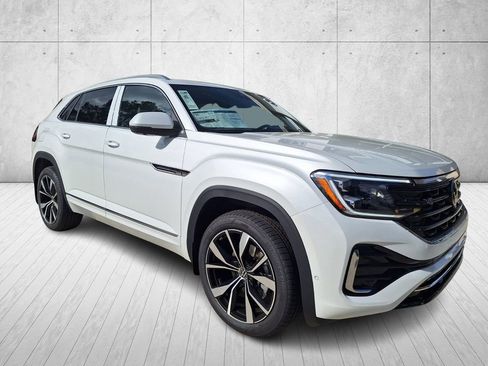 New 2026 Volkswagen Atlas Cross Sport SEL Premium R-Line AWD/4WD image 7