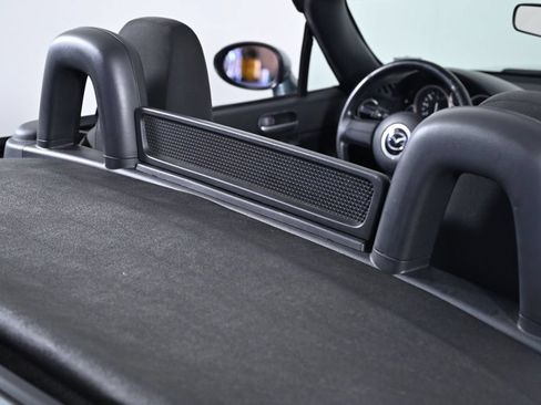 Used 2013 MAZDA MX-5 Miata Sport RWD image 10