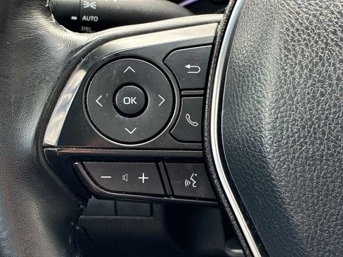 Used 2018 Toyota Camry SE w/ Audio Package FWD image 24