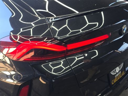 Used 2020 BMW X6 M Competition w/ Executive Package image 22