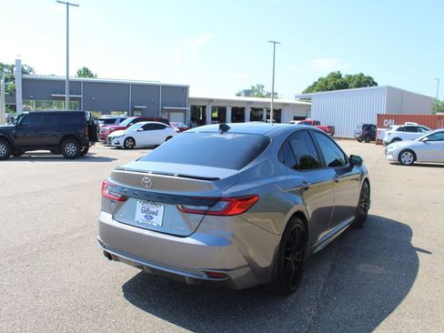 Used 2025 Toyota Camry XSE w/ Premium Package FWD image 4