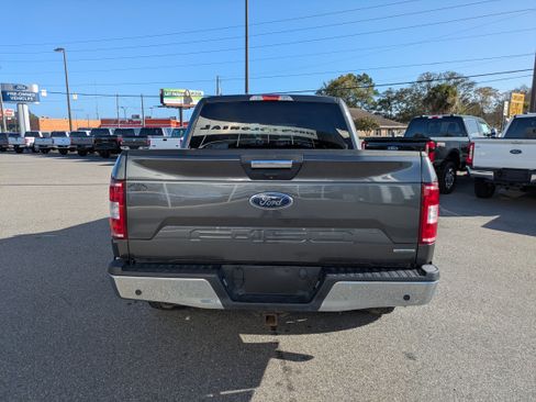 Used 2020 Ford F150 XLT w/ Equipment Group 302A Luxury image 5