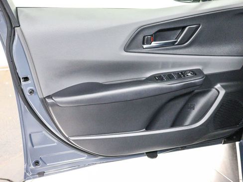 Certified 2026 Toyota Prius XLE FWD image 23