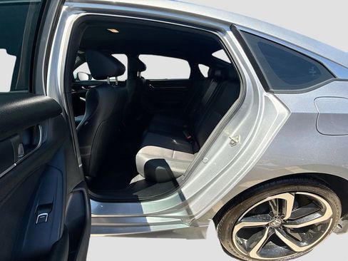 Used 2019 Honda Accord Sport image 22