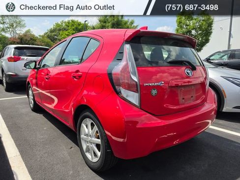 Used 2015 Toyota Prius C Four FWD image 4
