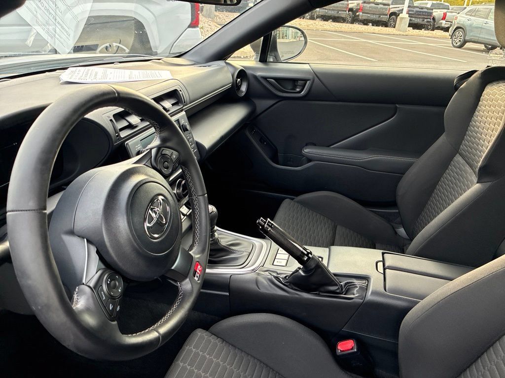Used 2024 Toyota GR86 RWD image 27