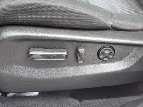 Used 2021 Honda CR-V EX image 12