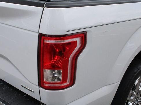 Used 2016 Ford F150 XLT w/ Equipment Group 302A Luxury image 10