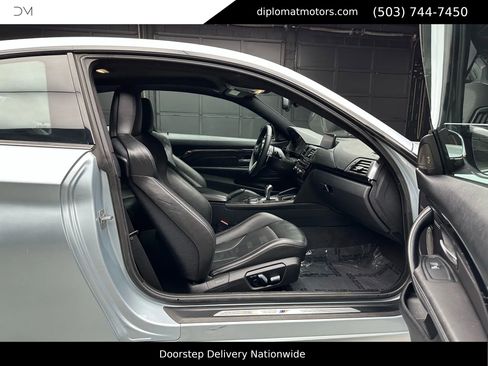 Used 2018 BMW M4 Coupe w/ M Driver's Package image 20