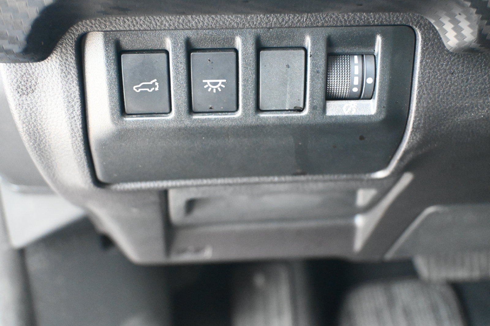 Used 2023 Subaru Ascent Premium w/ Convenience Package AWD/4WD image 10
