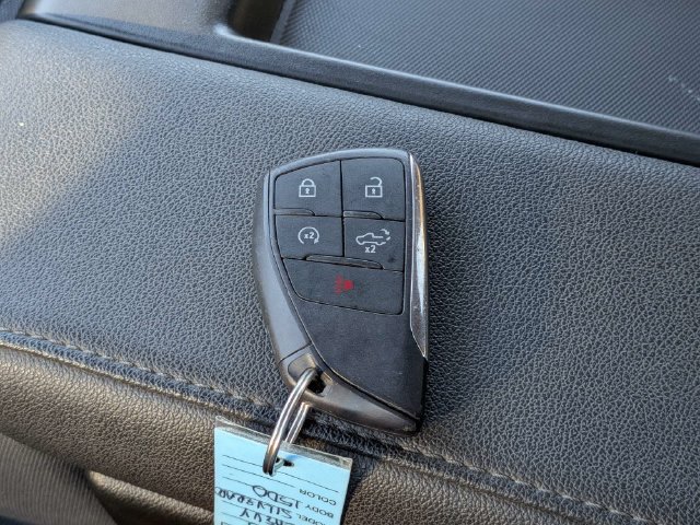 Used 2025 Chevrolet Silverado 1500 LT RWD image 32
