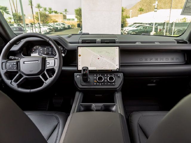 New 2026 Land Rover Defender 110 X-Dynamic SE AWD/4WD image 23