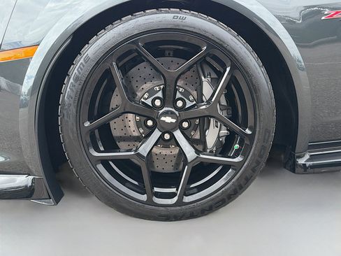 Used 2015 Chevrolet Camaro Z/28 image 38