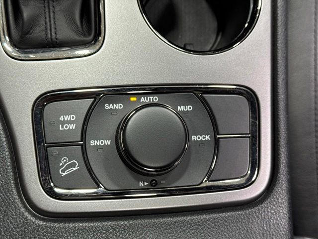 Used 2020 Jeep Grand Cherokee Limited X AWD/4WD image 22