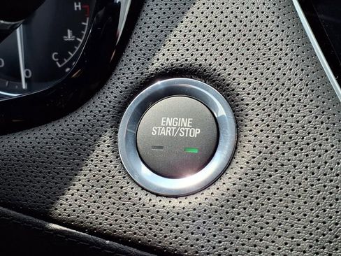 New 2025 Cadillac XT5 Premium Luxury w/ LPO, Floor Liner Package image 22