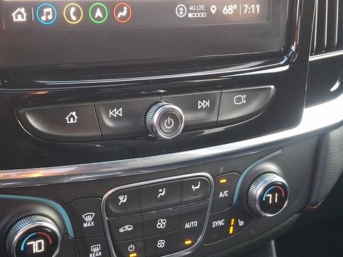Used 2023 Chevrolet Traverse RS w/ LPO, Floor Liner Package AWD/4WD image 17
