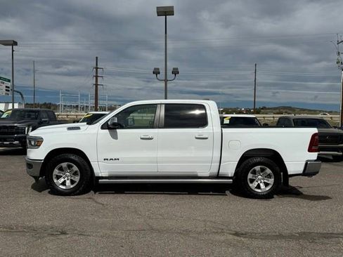 Used 2023 RAM 1500 Laramie AWD/4WD image 2