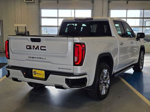 Used 2023 GMC Sierra 1500 Denali w/ Denali Reserve Package AWD/4WD image 5